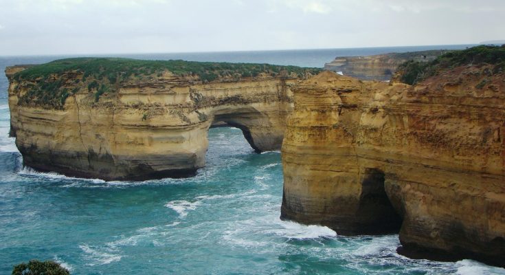 London bridge, australia, geography — Local casino enforce detachment restrictions to modern jackpot victories