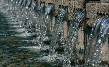 Fountain, beam, nature — Ta oferta wstepna reprezentuje prawdziwa naprawde wart zamiast ukrytych warunkow lub moze wlasnie na