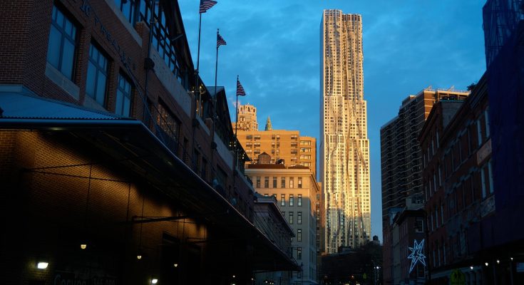 Sunrise, morning, spruce street — Top Queen Part-Time Opportunities in Entertainment